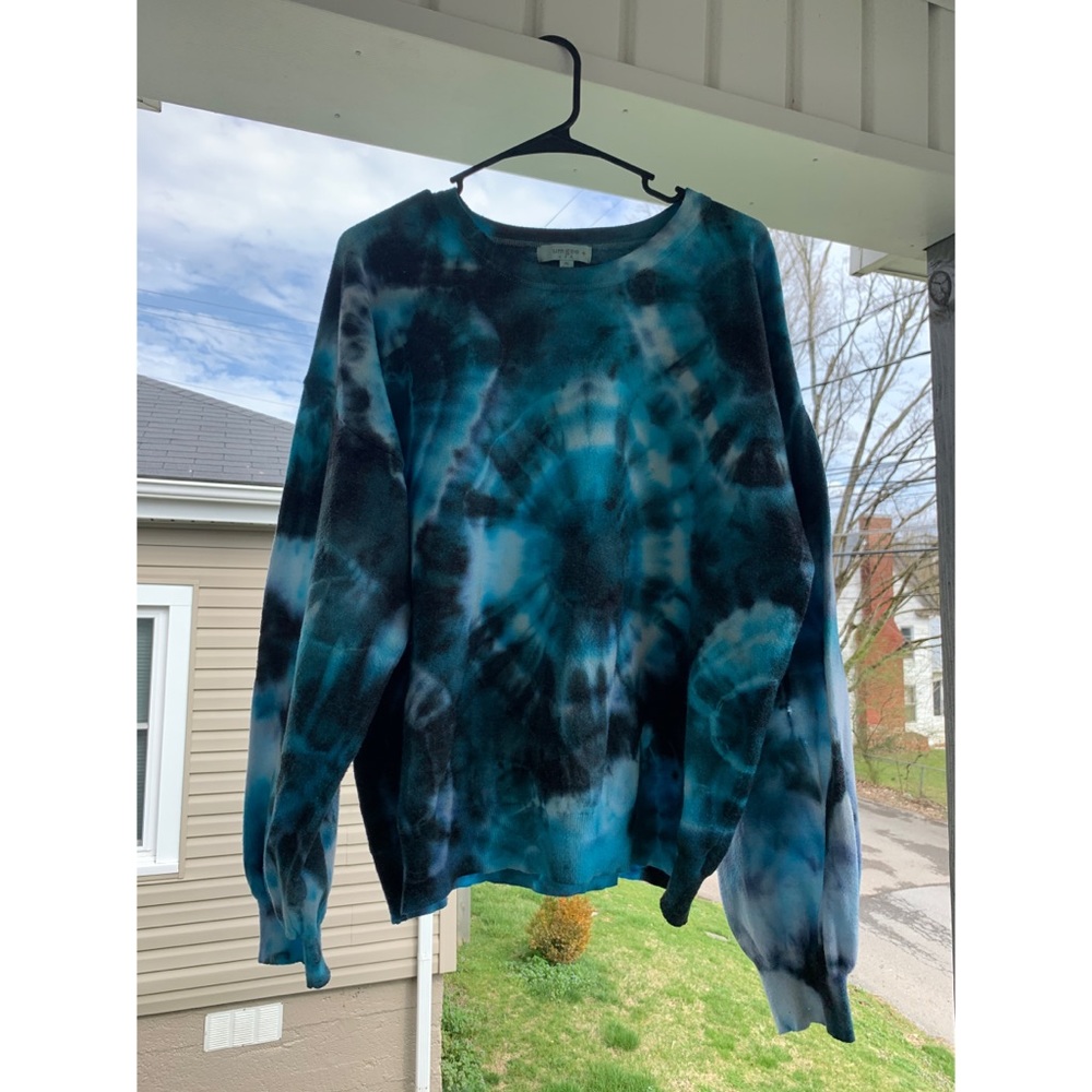 Tie Dye Sweatshirt